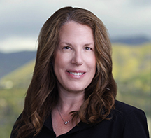 Carolyn Weisberger Mendelson